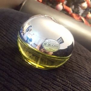 Dkny be delicous perfume